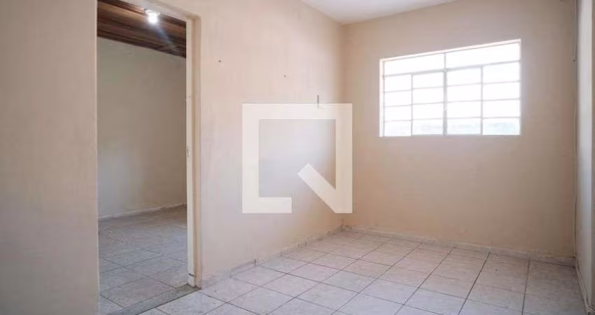 Casa à Venda - Cidade Patriarca, 2 Quartos,  260 m2