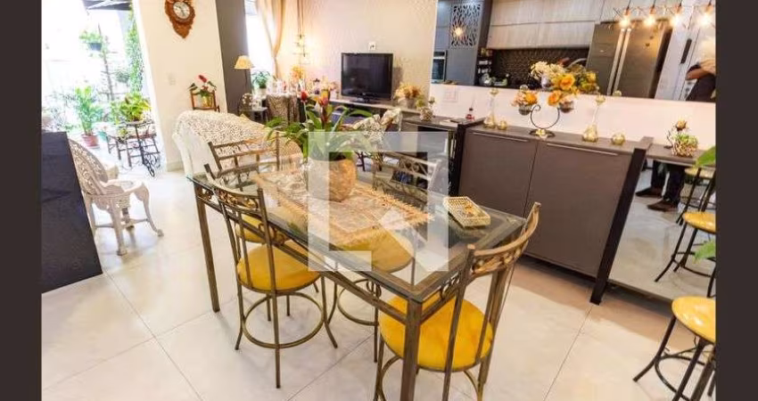 Apartamento à Venda - Belém, 2 Quartos,  75 m2