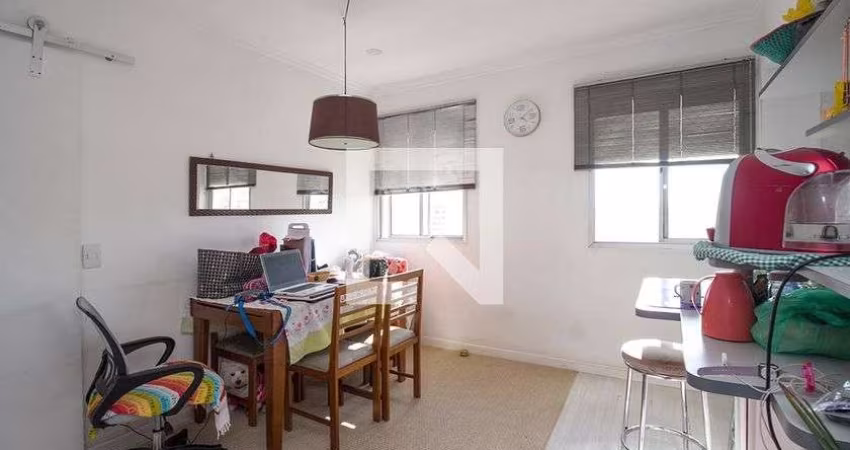 Apartamento à Venda - Vila Pompéia, 1 Quarto,  80 m2