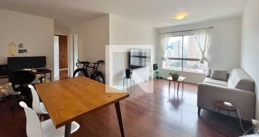 Apartamento à Venda - Vila Olímpia, 2 Quartos,  72 m2