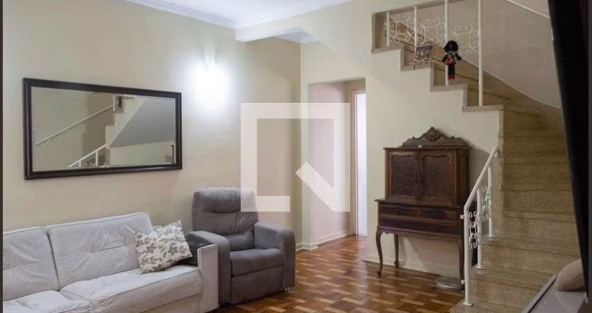 Casa à Venda - Água Fria, 2 Quartos,  110 m2