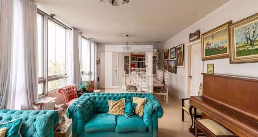 Apartamento à Venda - Bela Vista, 3 Quartos,  184 m2