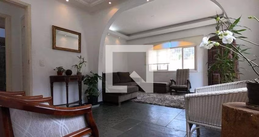 Casa à Venda - Portal do Morumbi, 4 Quartos,  175 m2