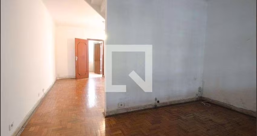 Casa à Venda - Cambuci, 2 Quartos,  120 m2