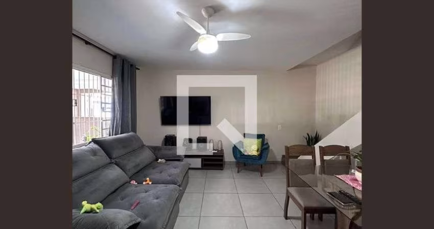 Casa à Venda - Jardim Éster Yolanda, 4 Quartos,  146 m2