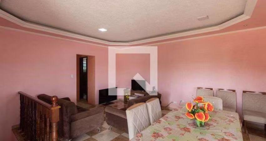 Casa à Venda - Itaquera, 2 Quartos,  200 m2