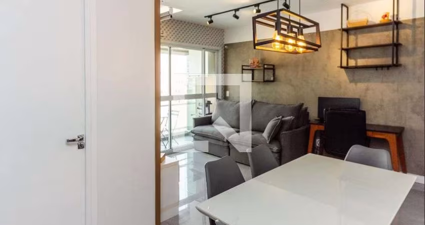 Apartamento à Venda - Vila Olímpia, 1 Quarto,  58 m2