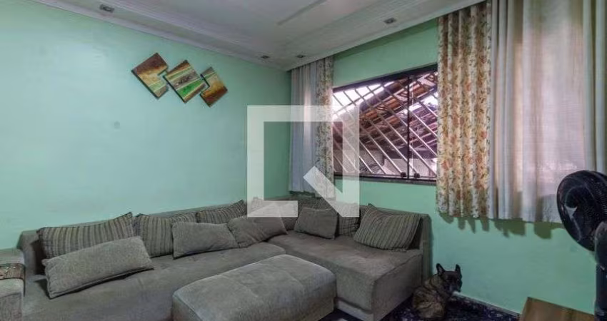 Casa à Venda - Vila Esperança, 3 Quartos,  150 m2