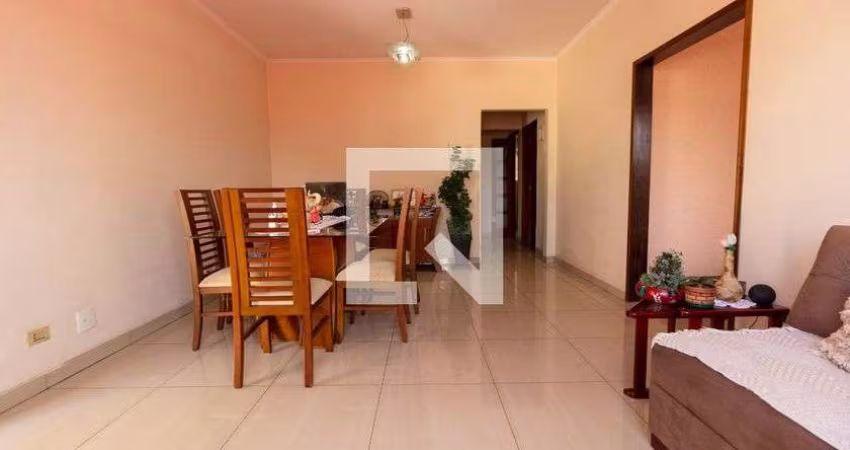 Casa à Venda - Jardim Éster Yolanda, 3 Quartos,  160 m2