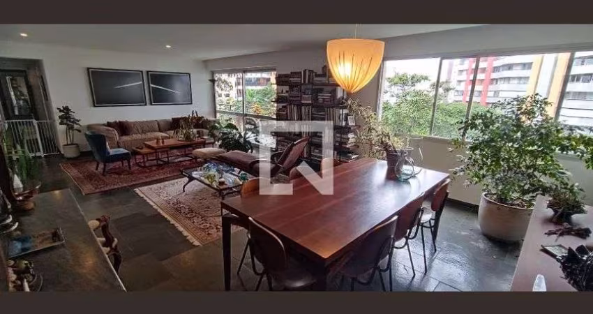 Apartamento à Venda - Panamby, 4 Quartos,  222 m2