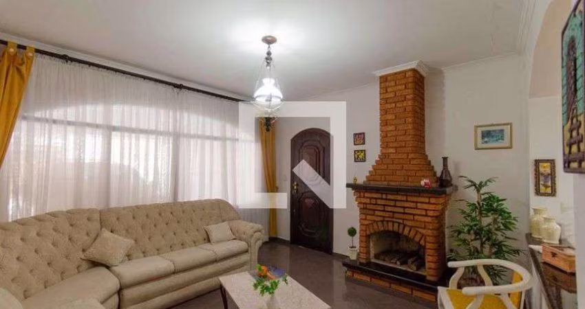 Casa à Venda - Vila Re, 3 Quartos,  240 m2
