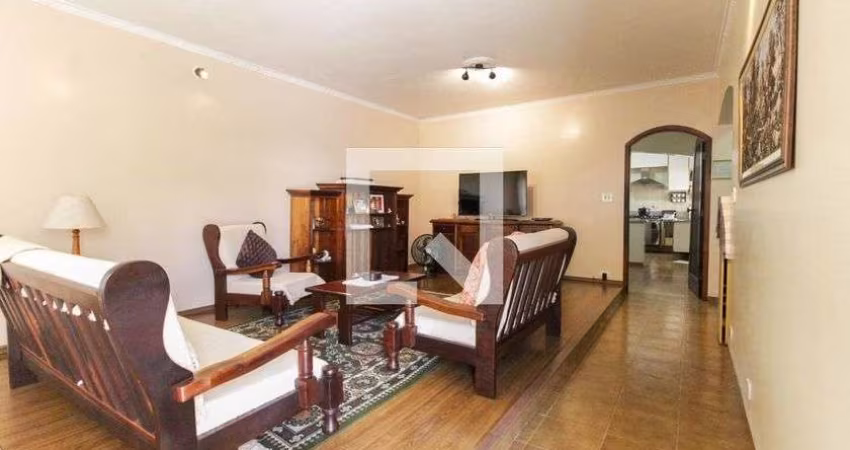Casa à Venda - Itaquera, 3 Quartos,  214 m2