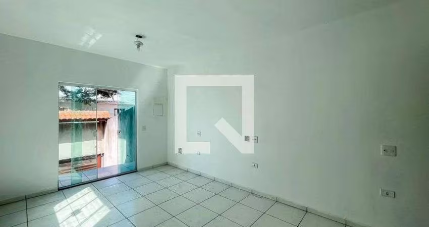 Casa à Venda - Vila Nova Cachoeirinha, 3 Quartos,  130 m2