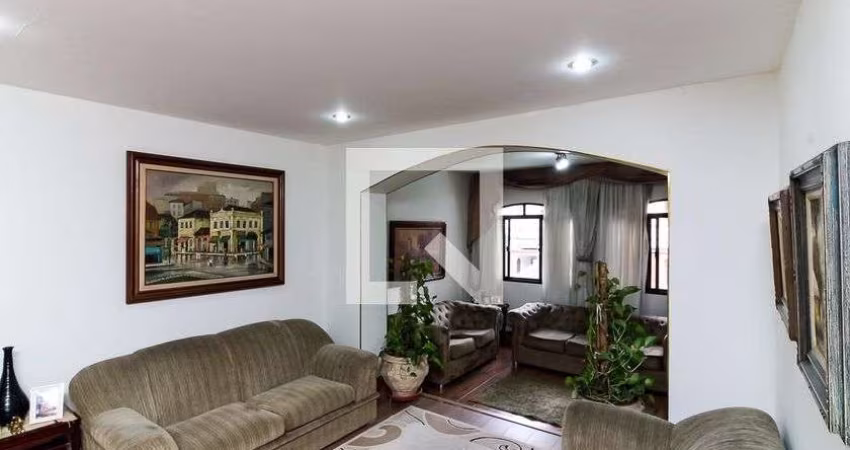 Casa à Venda - Água Fria, 3 Quartos,  100 m2