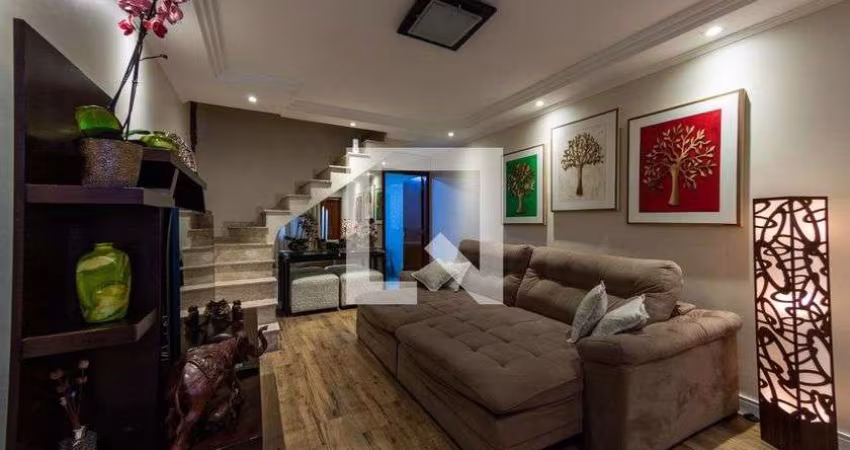 Casa à Venda - Vila Santa Clara, 3 Quartos,  100 m2