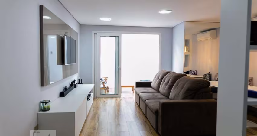 Casa à Venda - Bosque da Saúde, 3 Quartos,  105 m2