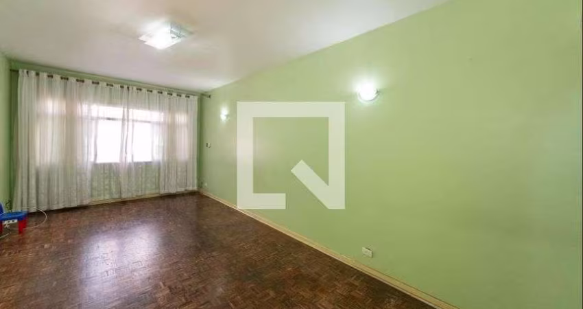 Casa à Venda - Bosque da Saúde, 3 Quartos,  242 m2