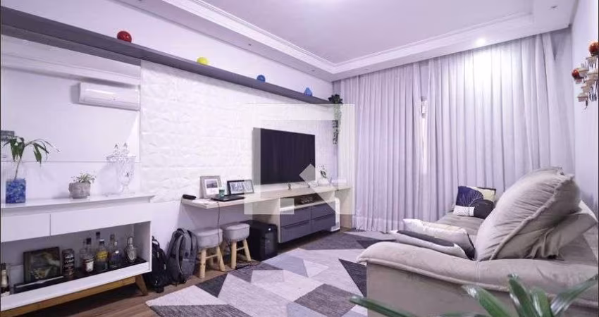 Casa à Venda - Parque São Domingos, 3 Quartos,  133 m2