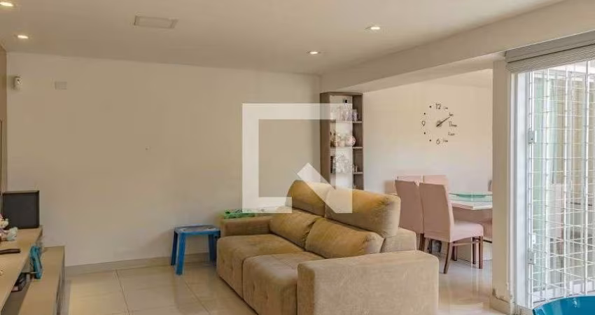 Casa à Venda - Saúde, 3 Quartos,  160 m2