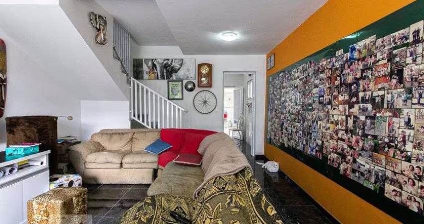 Casa à Venda - Vila Carrão, 2 Quartos,  105 m2
