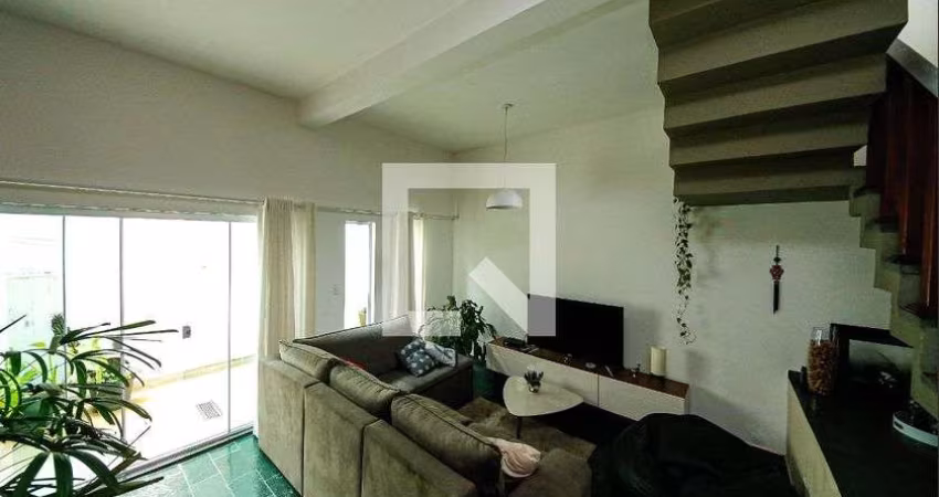 Casa à Venda - Jardim Teresa, 3 Quartos,  140 m2