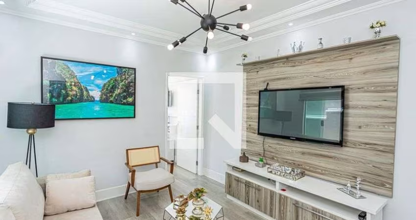 Casa à Venda - Parque São Domingos, 3 Quartos,  130 m2