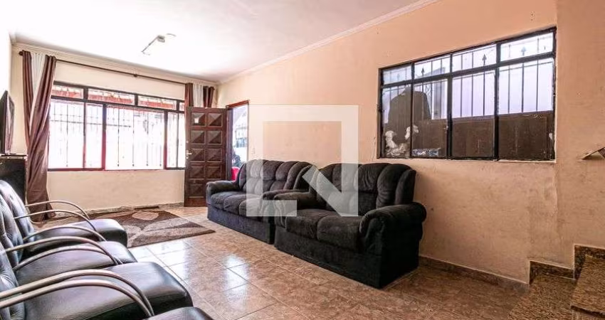 Casa à Venda - Vila Nhocuné, 4 Quartos,  130 m2