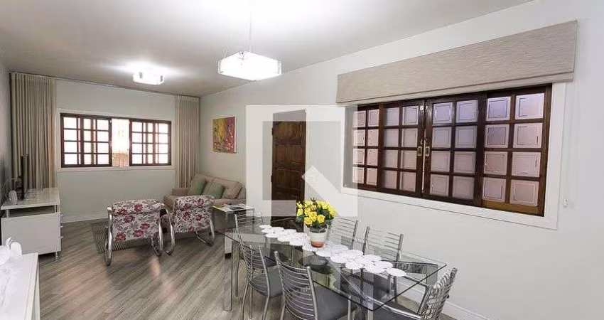 Casa à Venda - Jardim Monte Kemel, 3 Quartos,  130 m2