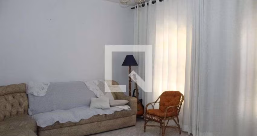 Casa à Venda - Vila Jacuí, 3 Quartos,  347 m2