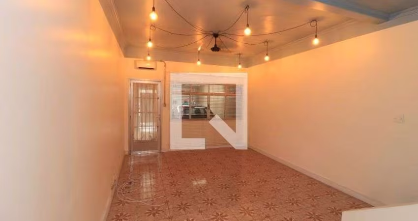 Casa à Venda - Vila Carrão, 2 Quartos,  143 m2