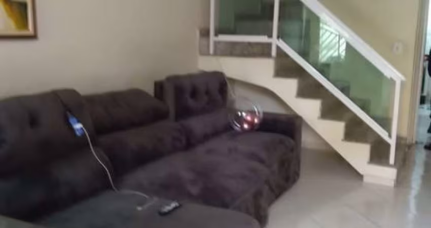 CASA EM CONDOMINIO NA PENHA
