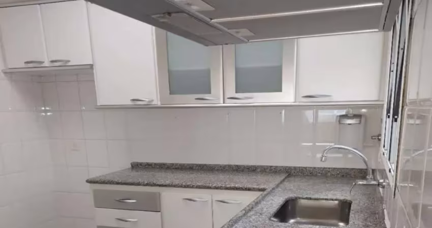 Casa à venda na Vila Bertioga com 102m² 3 dormitórios 1 suíte 3 banheiros 2 vagas