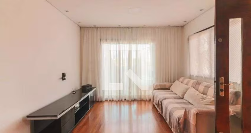 Casa à Venda - Jardim Monte Kemel, 5 Quartos,  130 m2