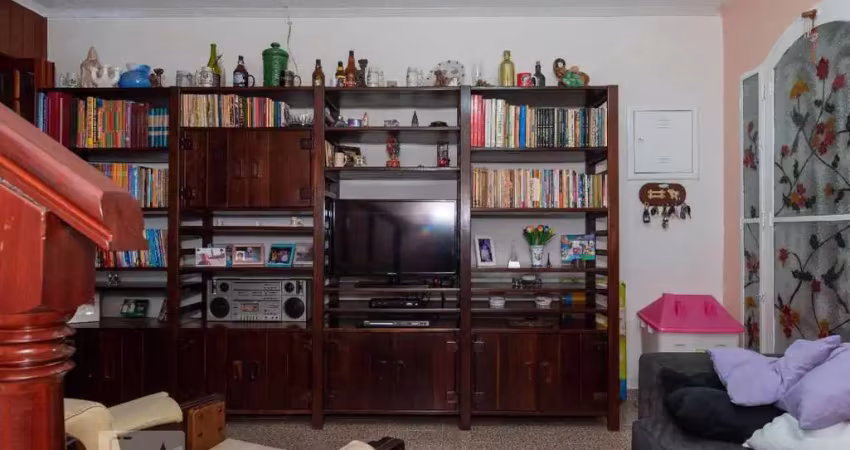 Casa com 3 quartos à venda na Rua dos Bogaris, --, Chácara Inglesa, São Paulo