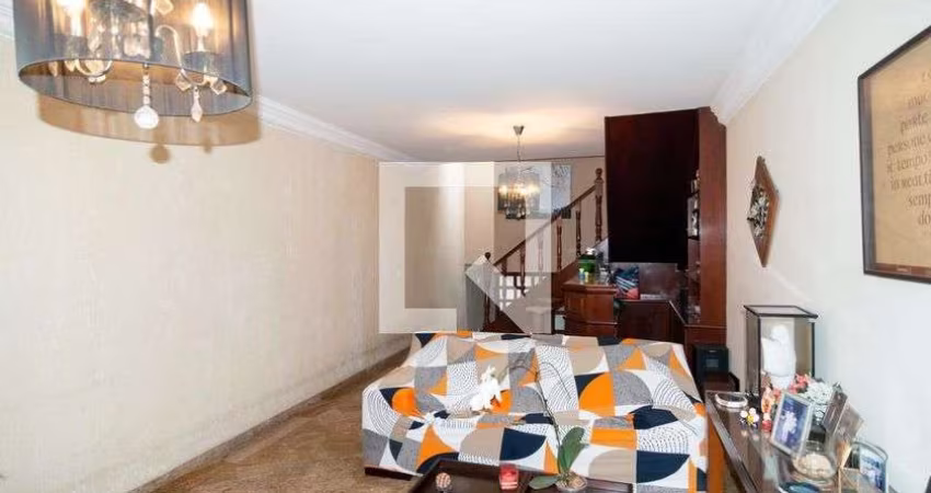 Casa à Venda - Campo Belo, 3 Quartos,  200 m2