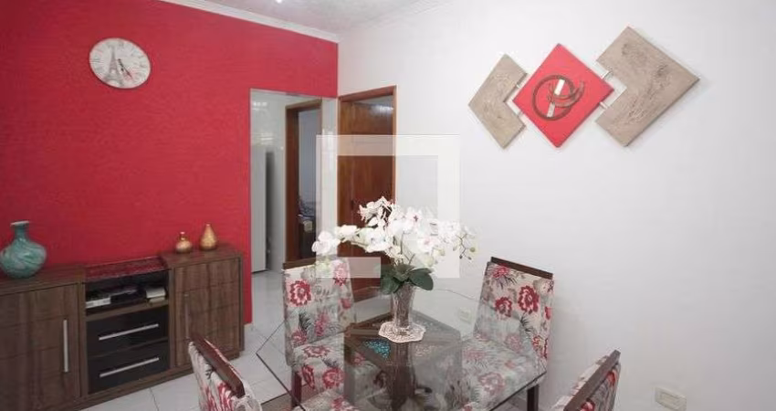 Casa à Venda - Vila Ema, 2 Quartos,  119 m2