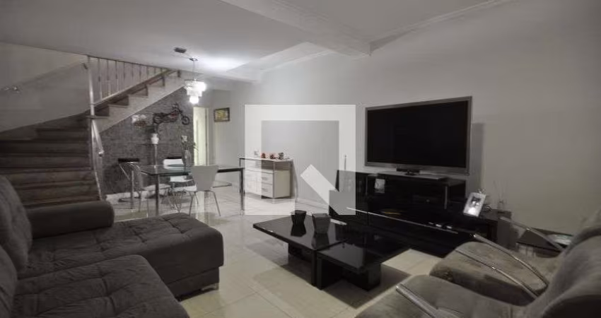 Casa à Venda - Vila Constança , 3 Quartos,  312 m2