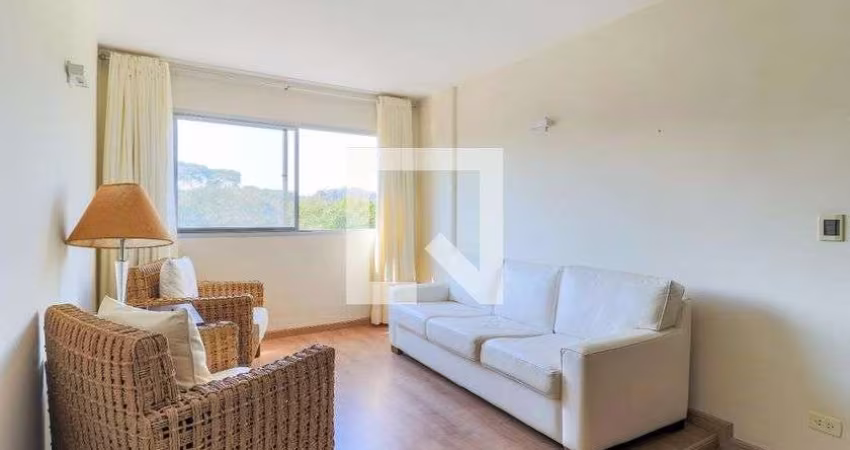 Apartamento à Venda - Santo Amaro , 2 Quartos,  110 m2