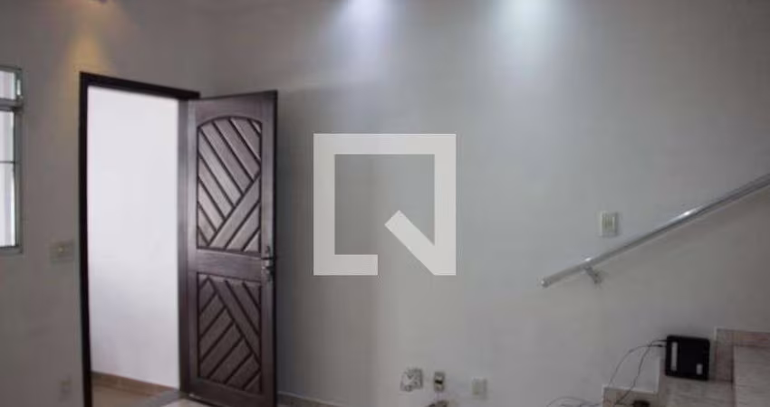 Casa à Venda - Vila Jacuí, 2 Quartos,  125 m2