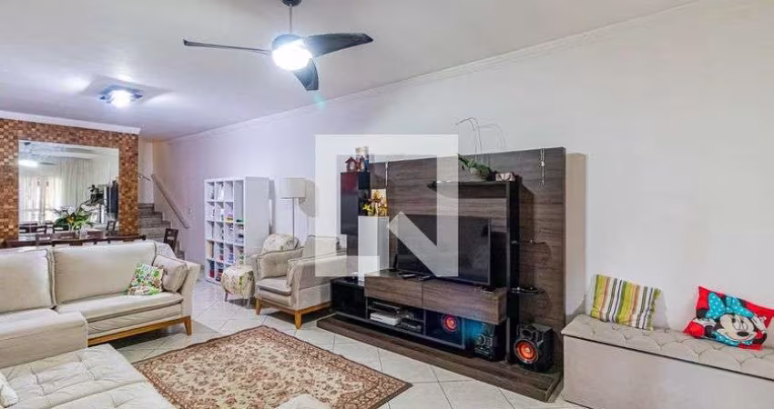 Casa à Venda - Jardim Éster Yolanda, 3 Quartos,  180 m2