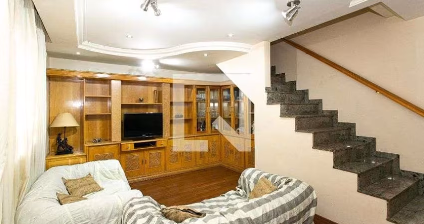 Casa à Venda - Vila Carrão, 3 Quartos,  125 m2