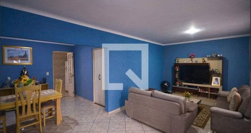 Casa à Venda - Bosque da Saúde, 2 Quartos,  130 m2