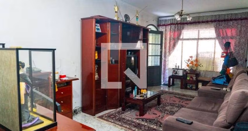 Casa à Venda - Vila Campestre, 3 Quartos,  200 m2