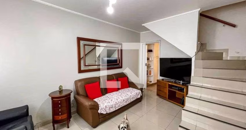 Casa à Venda - Água Fria, 2 Quartos,  122 m2