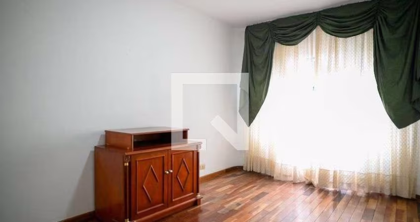 Casa à Venda - Jardim Santa Emília, 3 Quartos,  199 m2