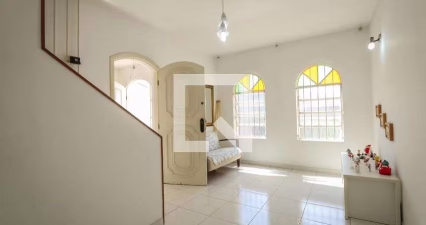 Casa à Venda - Vila Sônia, 3 Quartos,  131 m2