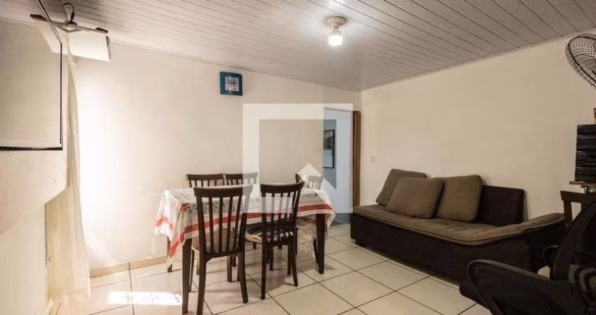 Casa à Venda - Vila Carrão, 7 Quartos,  230 m2