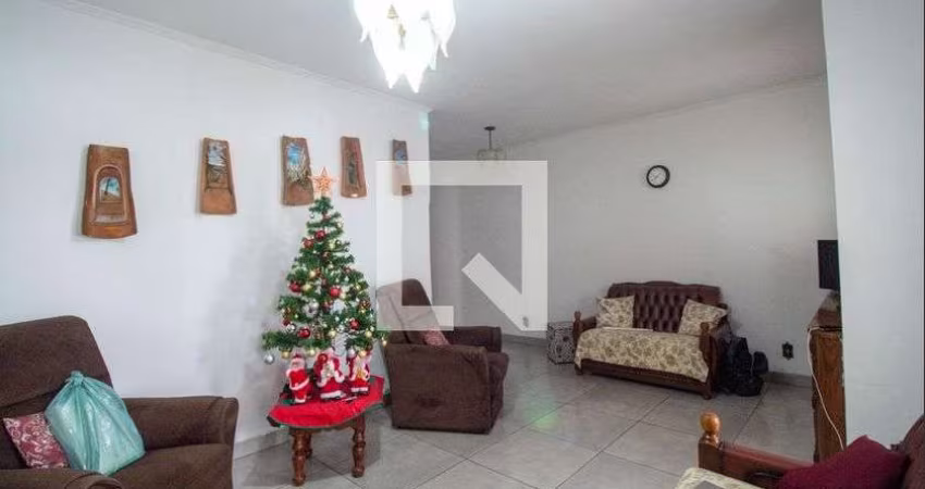 Casa à Venda - Vila Ré, 2 Quartos,  160 m2