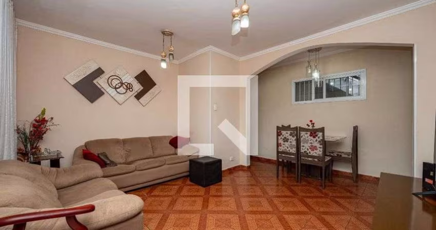 Casa à Venda - Vila Campestre, 3 Quartos,  204 m2