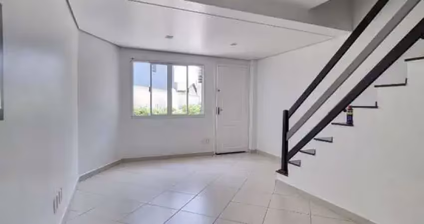 Casa em condomínio a venda 150m² sendo 02 dormitórios, 02 banheiros, 2 Suítes e 2 vagas no Jabaquara !